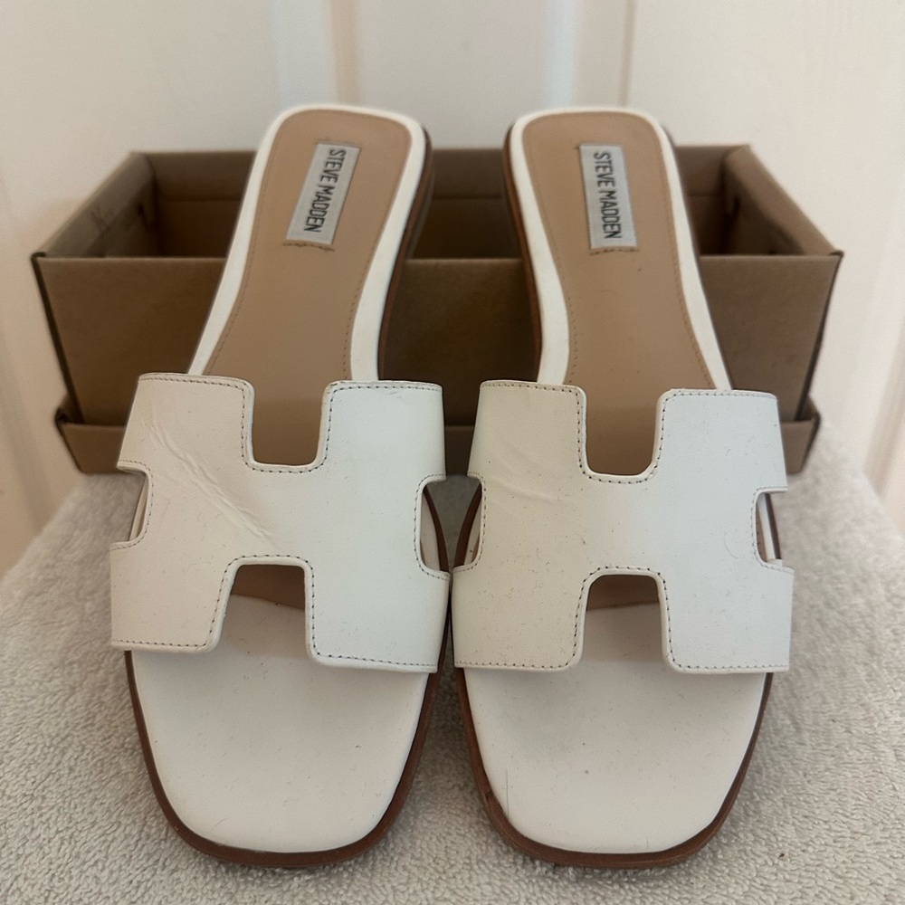 Steve Madden Cream Slide Sandals